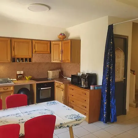 Maison Confortable à Avec Jardin Privé *