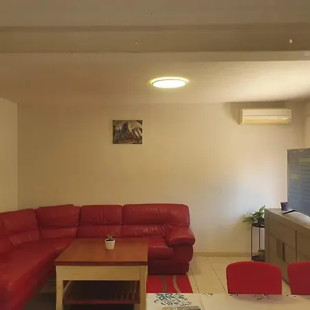 Vakantiehuis Maison Confortable A Avec Jardin Prive Carcassonne