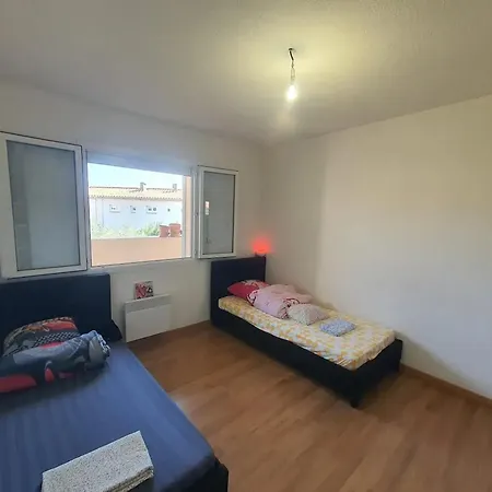 Maison Confortable à Avec Jardin Privé Carcasona