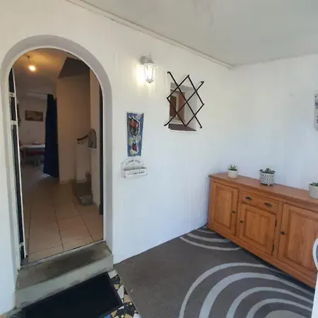 Maison Confortable à Avec Jardin Privé *