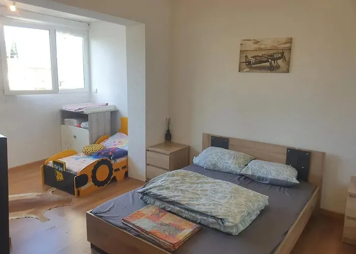 Maison Confortable A Avec Jardin Prive Carcassonne